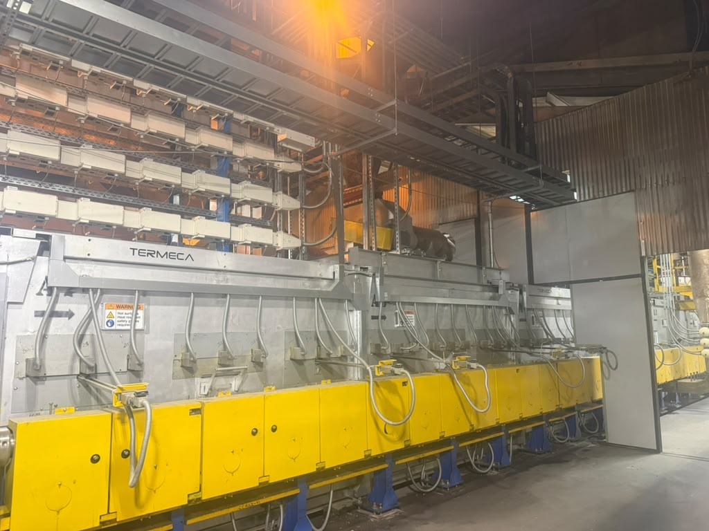 Installation of a Flat Glass LEHR on a Production Line