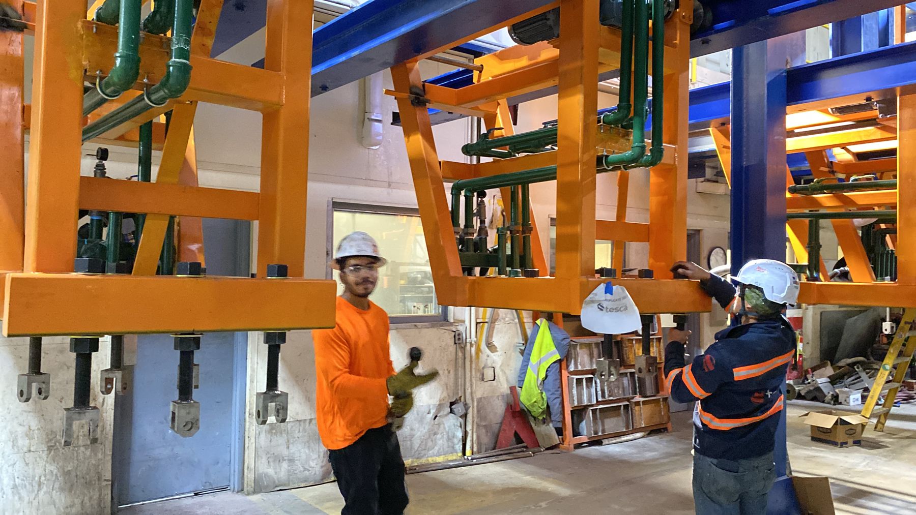 Staffing Deployment for Flat Glass Production — Pennsylvania, USA